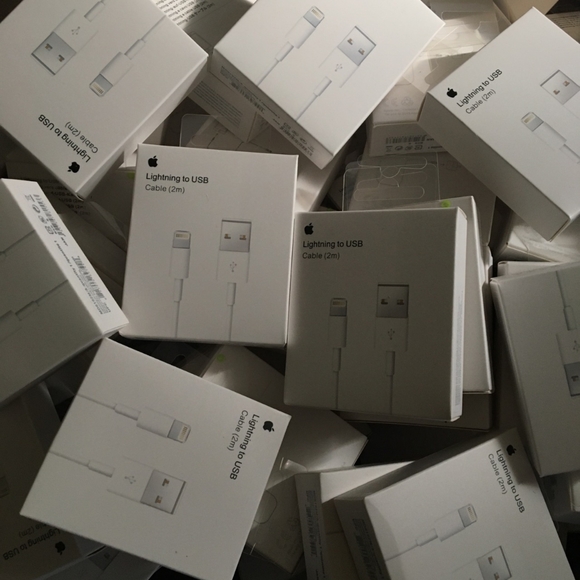 Original iphone chargers Boutique Original iphone chargers Boutique
